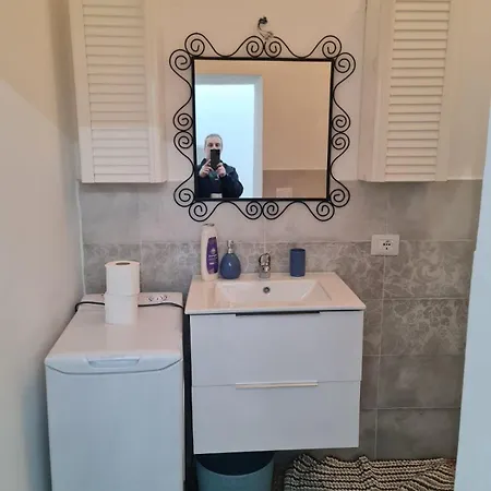 Viaggio Segreto Apartment Genoa